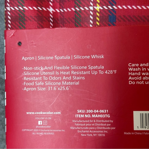 CWC Cook With Color Happy Holidays 3pc Baking Set Plaid Apron Spatula Whisk - Picture 5 of 7